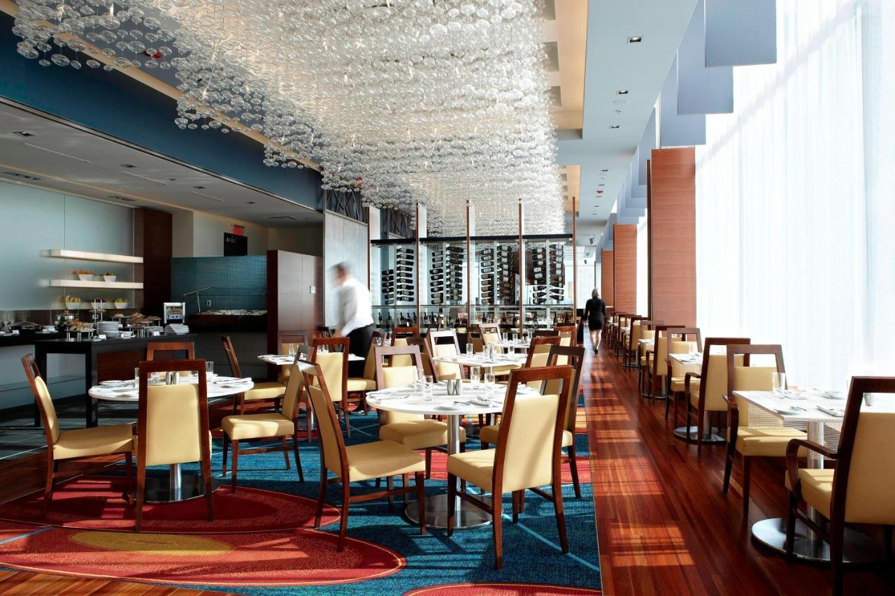 דורבאל Marriott Montreal Airport In-Terminal Hotel מראה חיצוני תמונה
