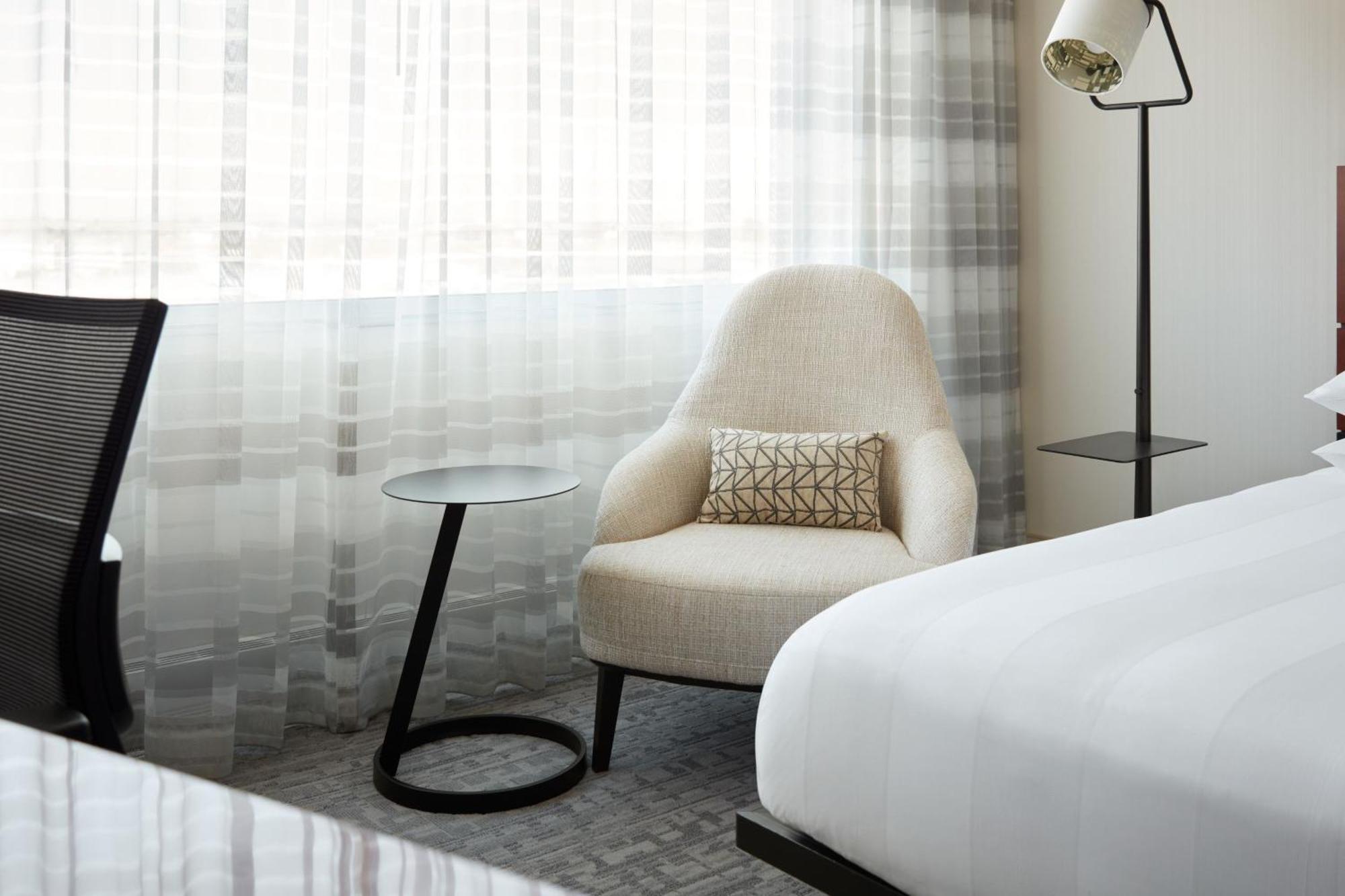 דורבאל Marriott Montreal Airport In-Terminal Hotel מראה חיצוני תמונה